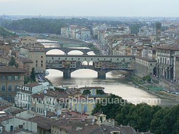 Des ponts sur le fleuve Arno