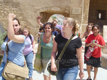 Des étudiants en excursion