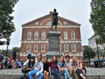 Des étudiants en excursion