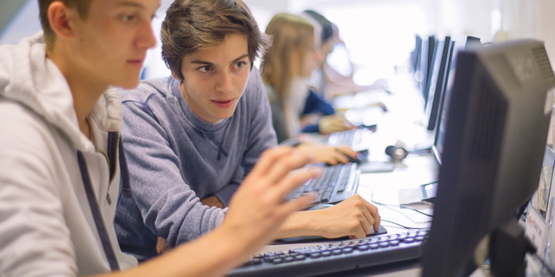 Salle informatique de l'école