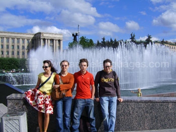 Des étudiants en excursion