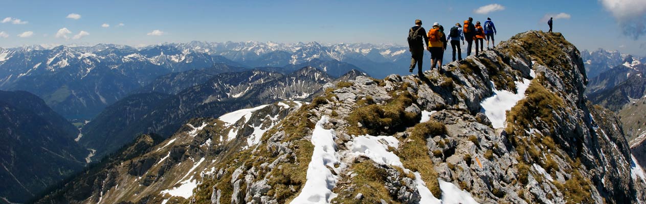 Apprendre l'allemand et randonnée dans les Alpes autrichiennes