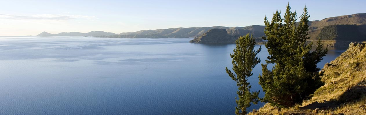 Lac paisible, Bolivie