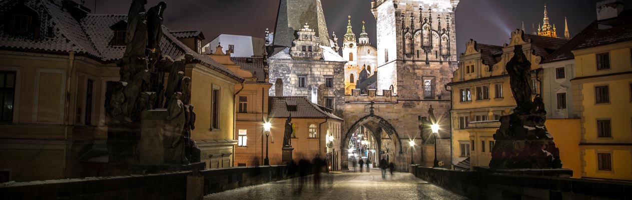 Prague de nuit