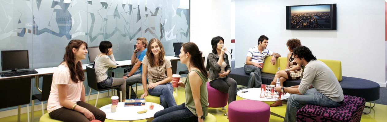 Étudiants dans la salle commune, Londres