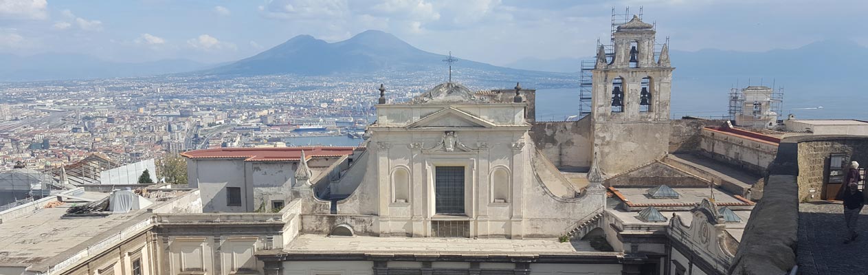 Vue sur le Vésuve depuis Castel Sant'Elmo, Naples