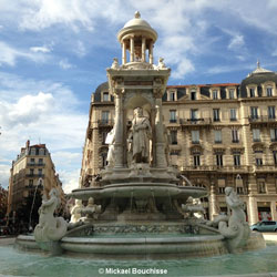 Fontaine_des_Jacobins1